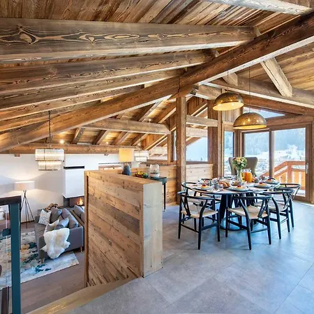 Three Bears - Alpine Luxury For Smaller Groups 샬레 *